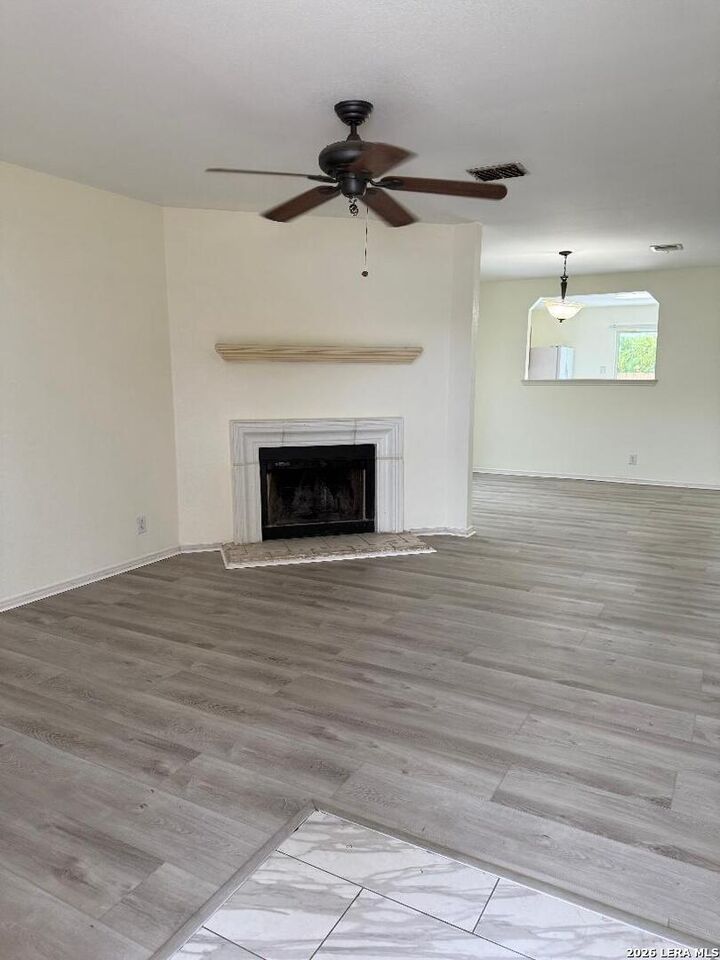 Property Photo: 7906 Cypress Crown TX 78240