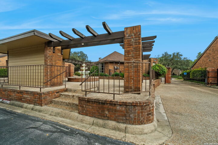 Property Photo:  3605 Hidden Dr F4  TX 78217 