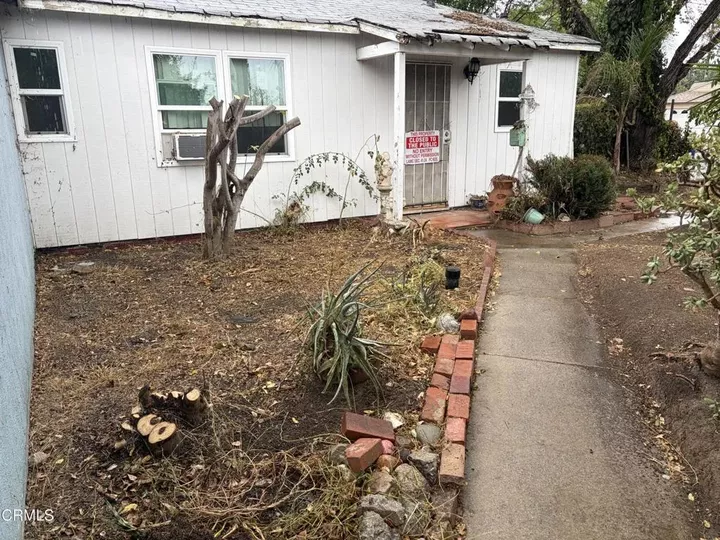 Property Photo:  7900 Zelzah Avenue  CA 91335 