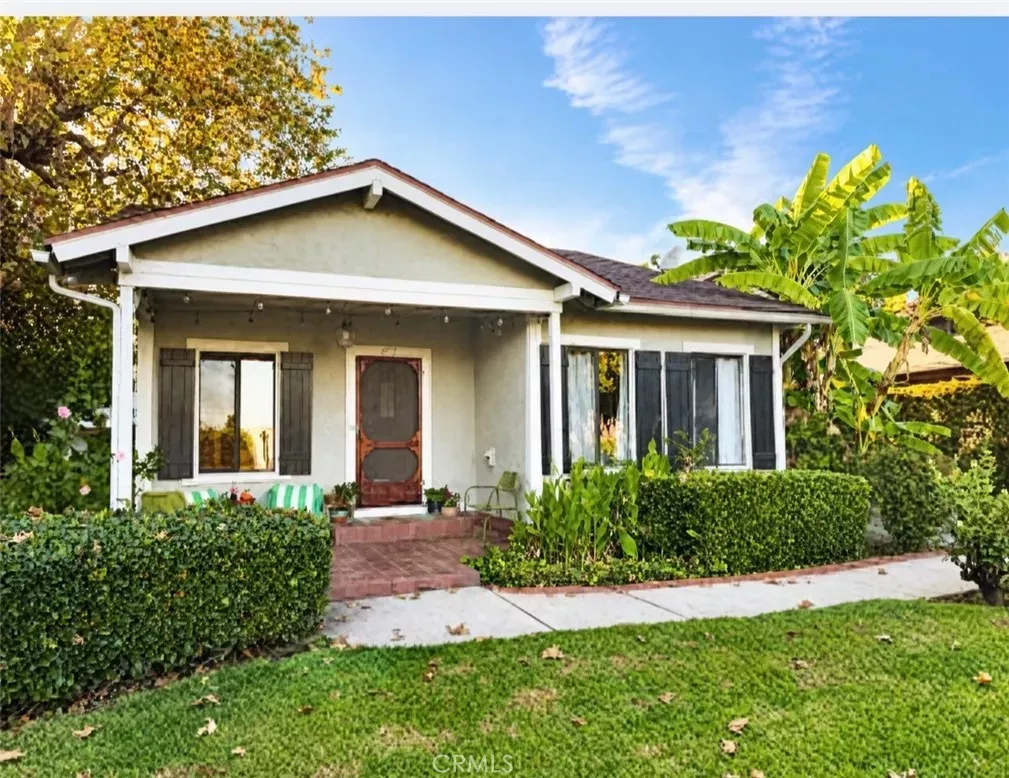 Property Photo:  511 S Hudson  CA 91101 