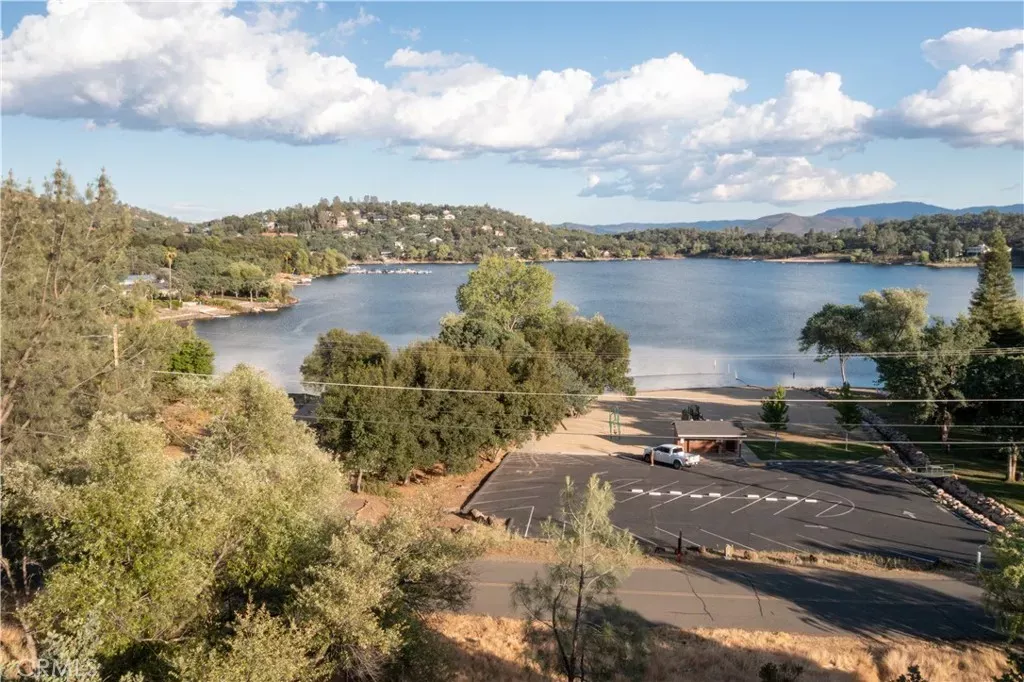 Property Photo: 18490 North Shore CA 95467