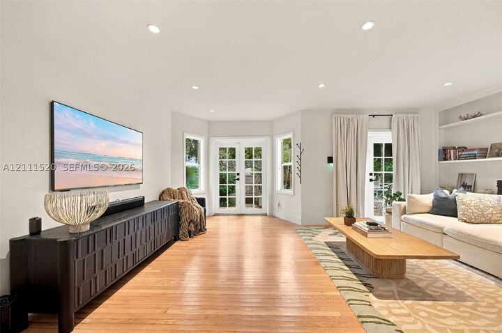 Property Photo:  4151 El Prado Blvd  FL 33133 
