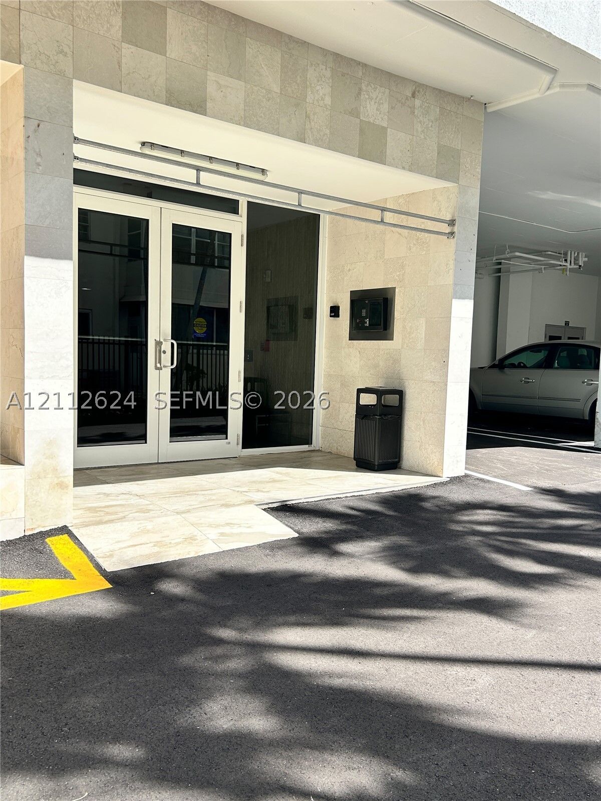 Property Photo:  3113 S Ocean Dr 302  FL 33009 