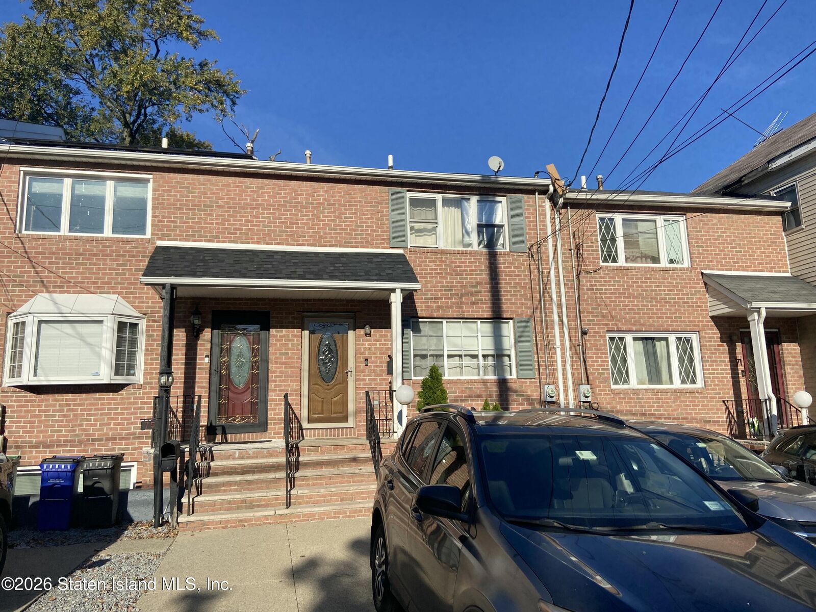 Property Photo: 73 Beach Street NY 10304