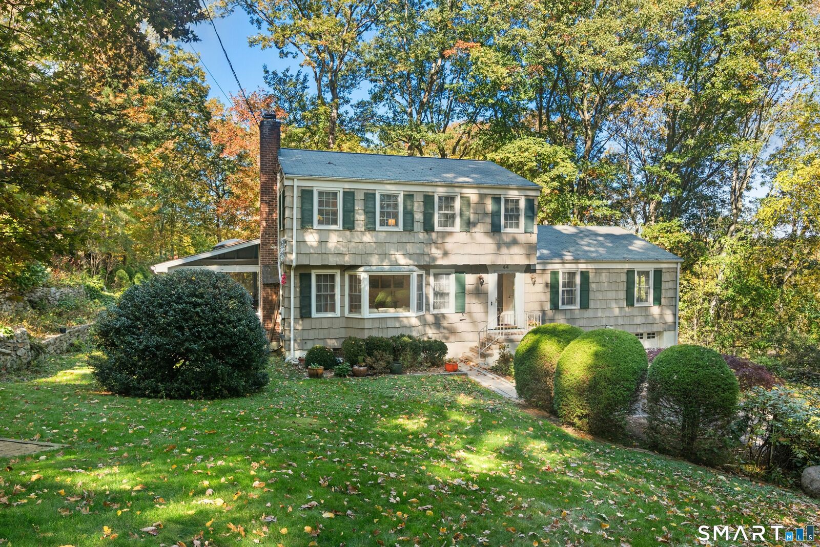 Property Photo:  44 Oak Ledge Lane  CT 06897 