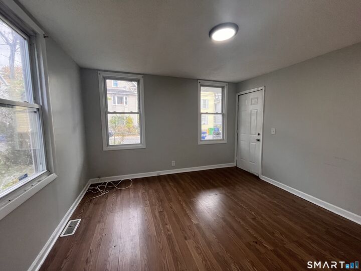 Property Photo:  48 Irion Street  CT 06704 