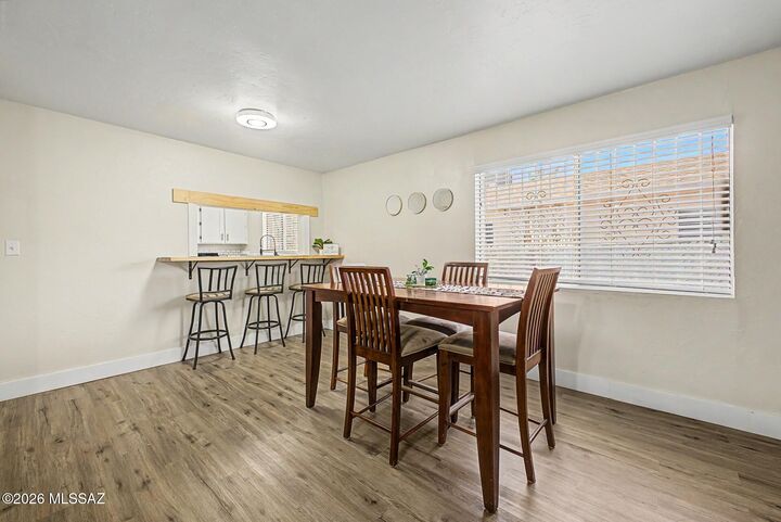 Property Photo: 510 N Iroquois Avenue AZ 85745
