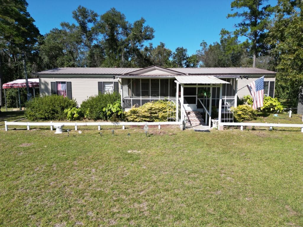 Property Photo:  5701 W Raybon Road  GA 31542 