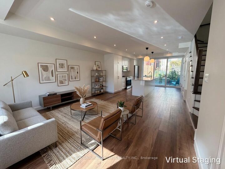 Property Photo:  29 Earnscliffe Road Laneway Unit  ON M6E 1J4 