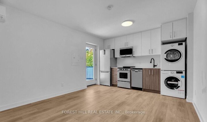 Property Photo:  105 Galloway Road Unit B  ON M1E 1W9 