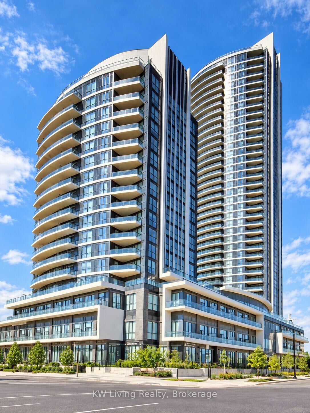 Property Photo:  65 Watergarden Drive 303  ON L5R 0G9 