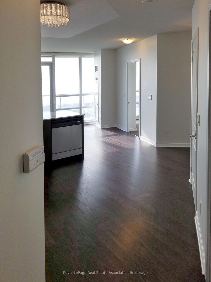 Property Photo:  2230 Lake Shore Boulevard W 2408  ON M8V 0B2 