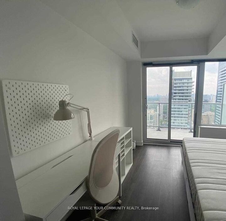 Property Photo:  195 Redpath Avenue 3507  ON M4P 0E4 