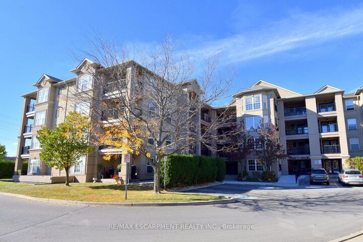 Property Photo:  2085 Appleby Line 412  ON L7L 7G8 