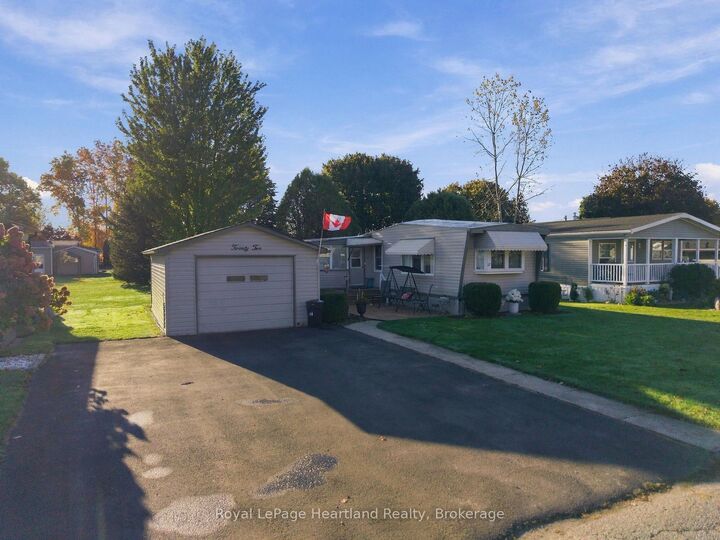 Property Photo:  22 George Street  ON N7G 1A6 