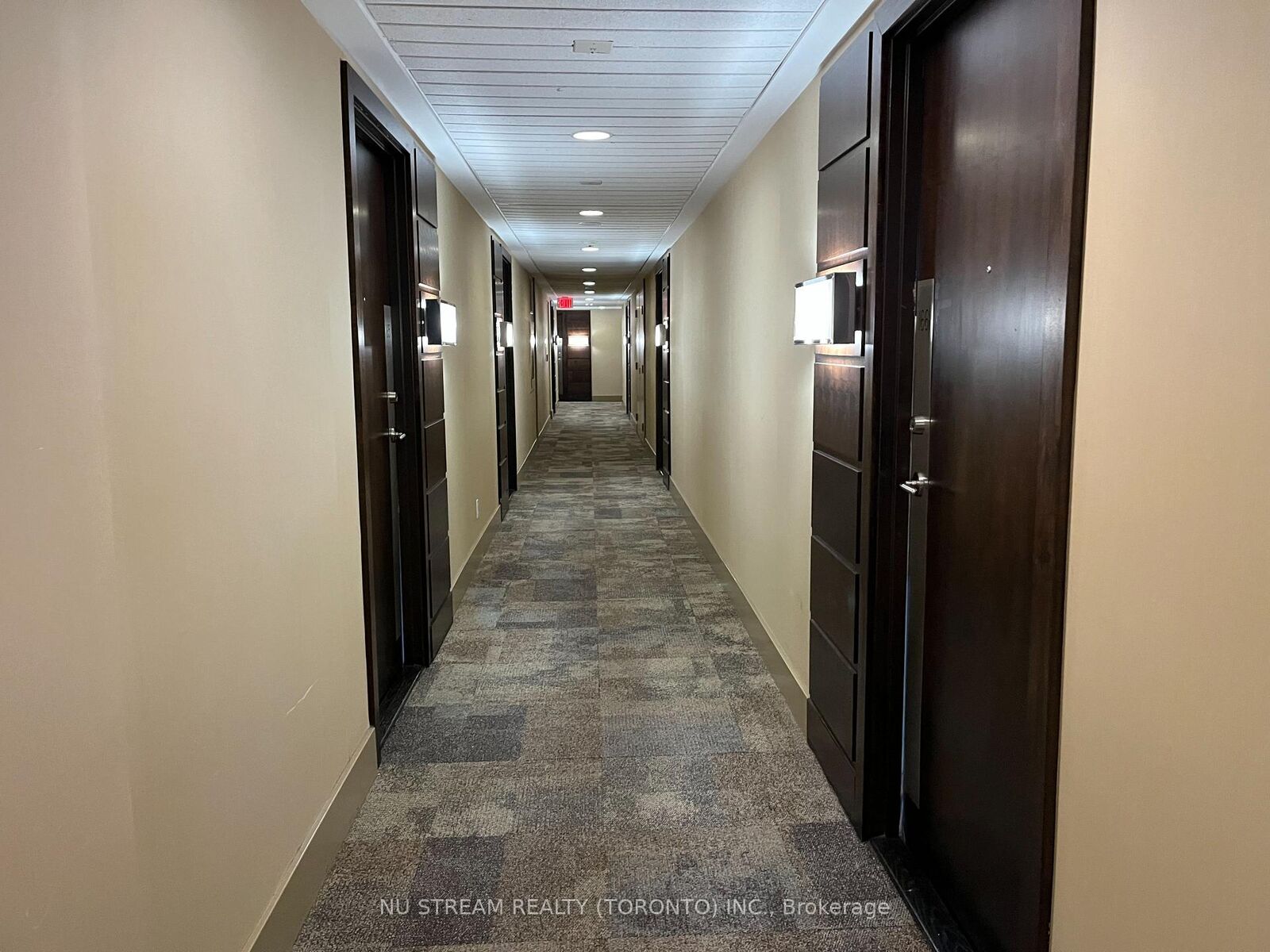 Property Photo:  23 Cox Boulevard 1651  ON L3R 7Z9 