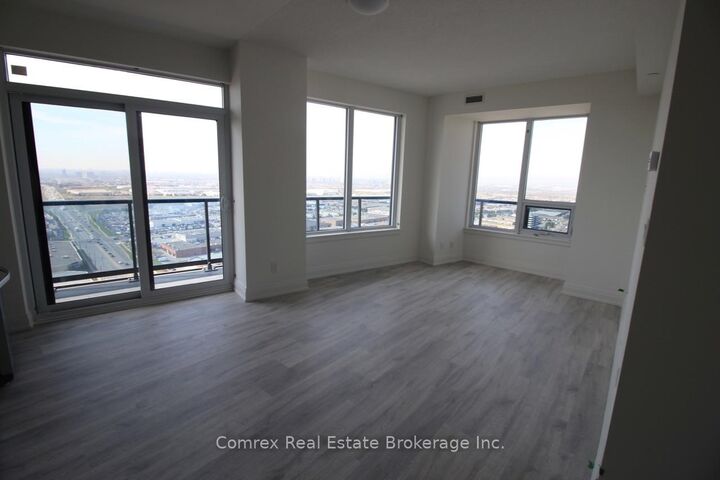 Property Photo:  3700 Highway 7 Road 2605  ON L4L 0G8 