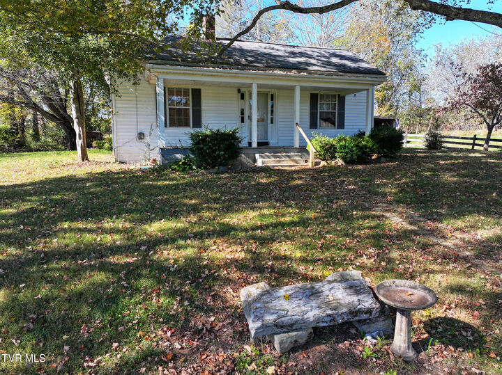 Property Photo: 1400 Old Asheville Highway TN 37743