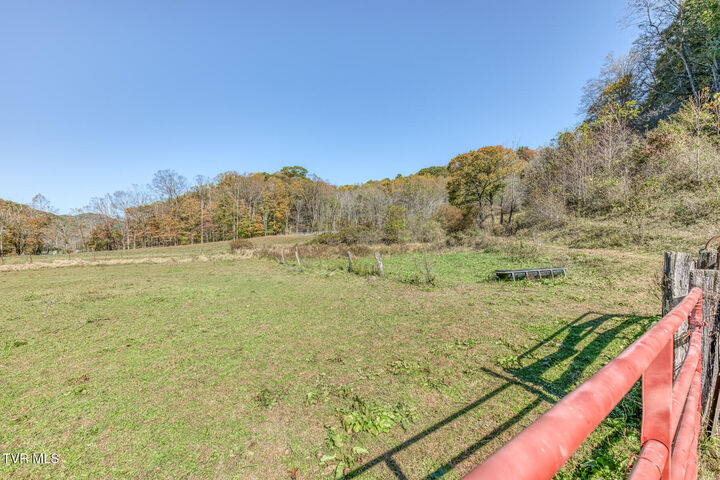 Property Photo:  451 Heaton Creek Road  TN 37687 