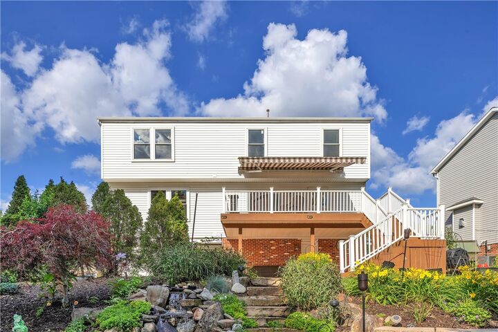 Property Photo:  420 Lexington Drive  PA 15601 