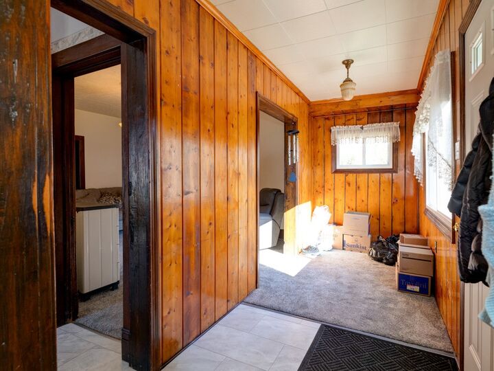 Property Photo:  1000 Washington Ave  PA 15061 