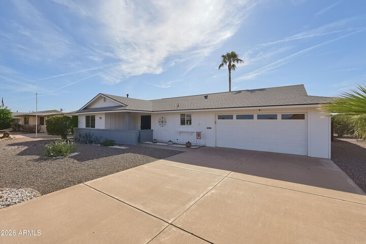 Property Photo:  10213 W Cumberland Drive  AZ 85351 