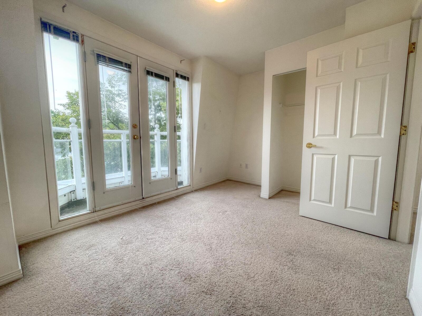 Property Photo:  2545 W Broadway 306  BC V6K 2E9 