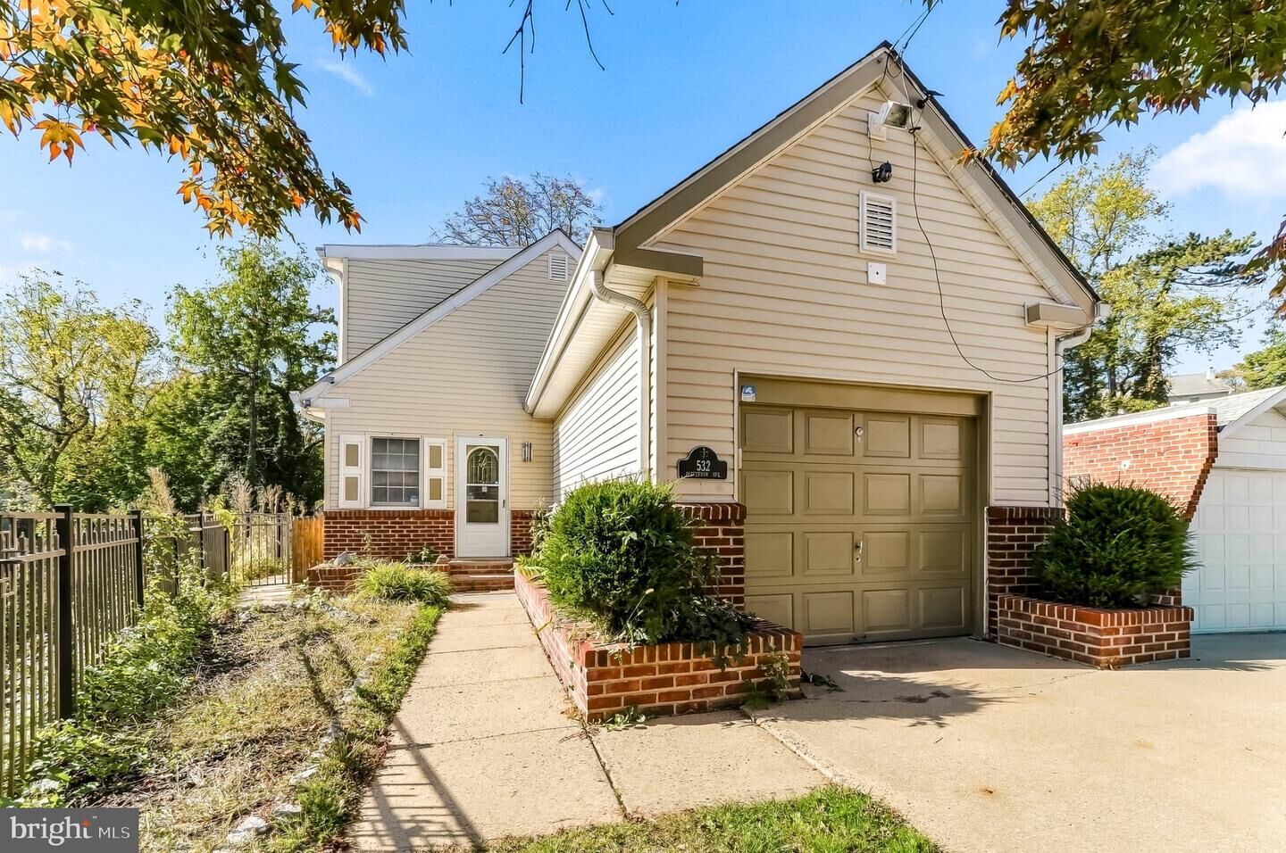 Property Photo:  532 Jefferson Avenue  PA 19012 