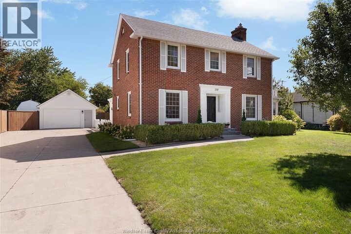 Property Photo: 114 Walnut Street North ON N0R 1G0
