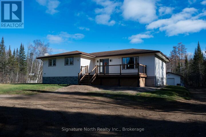 Property Photo:  5924 Townline Road  ON P7G 1M1 