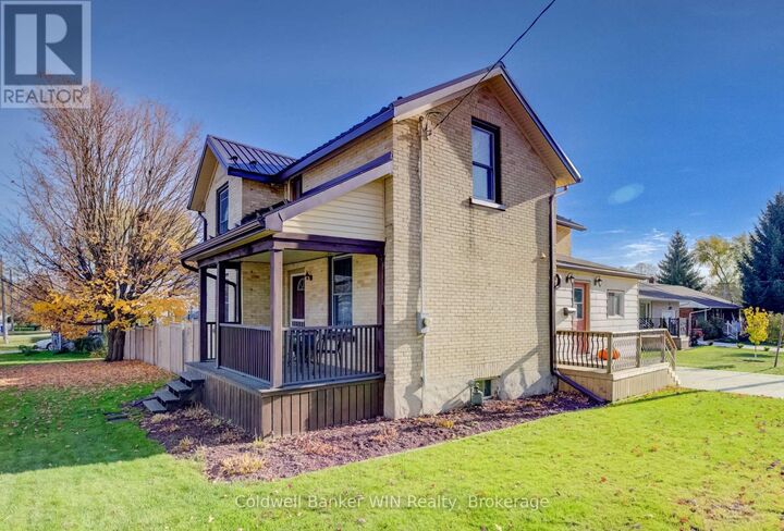 Property Photo: 37 Queen Street North ON N0G 1Z0