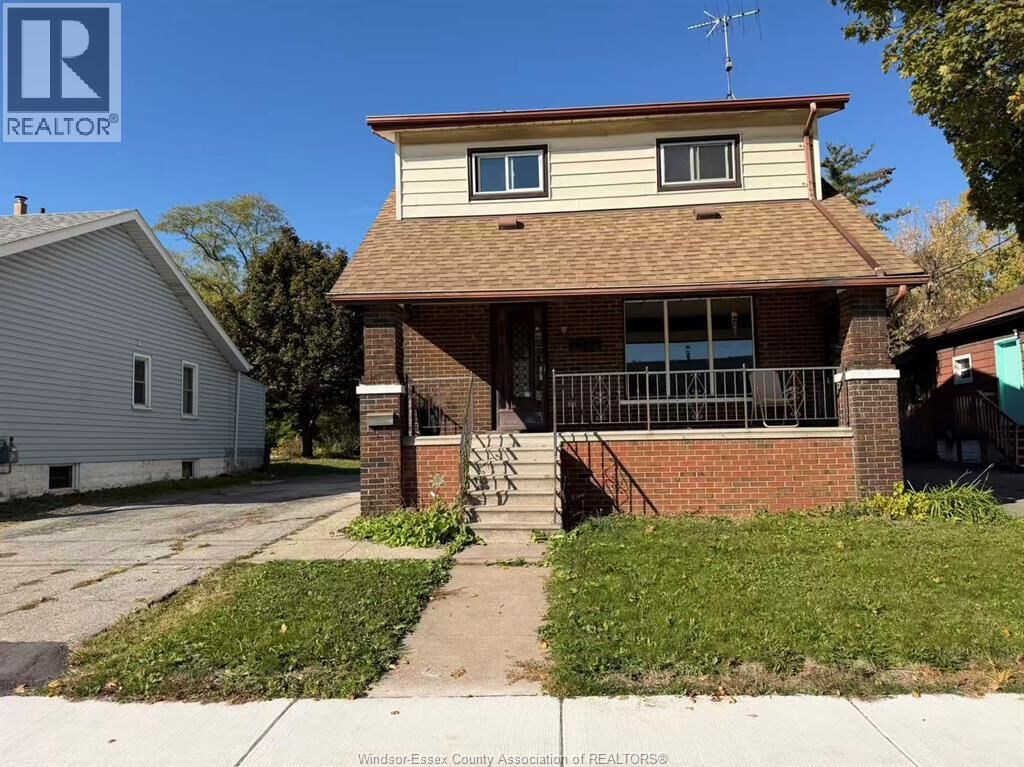 Property Photo:  2280 Union Street  ON N9B 1L8 