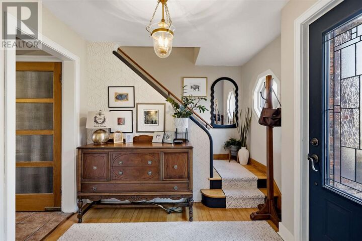 Property Photo:  297 McGregor Ave  ON P6A 3X3 
