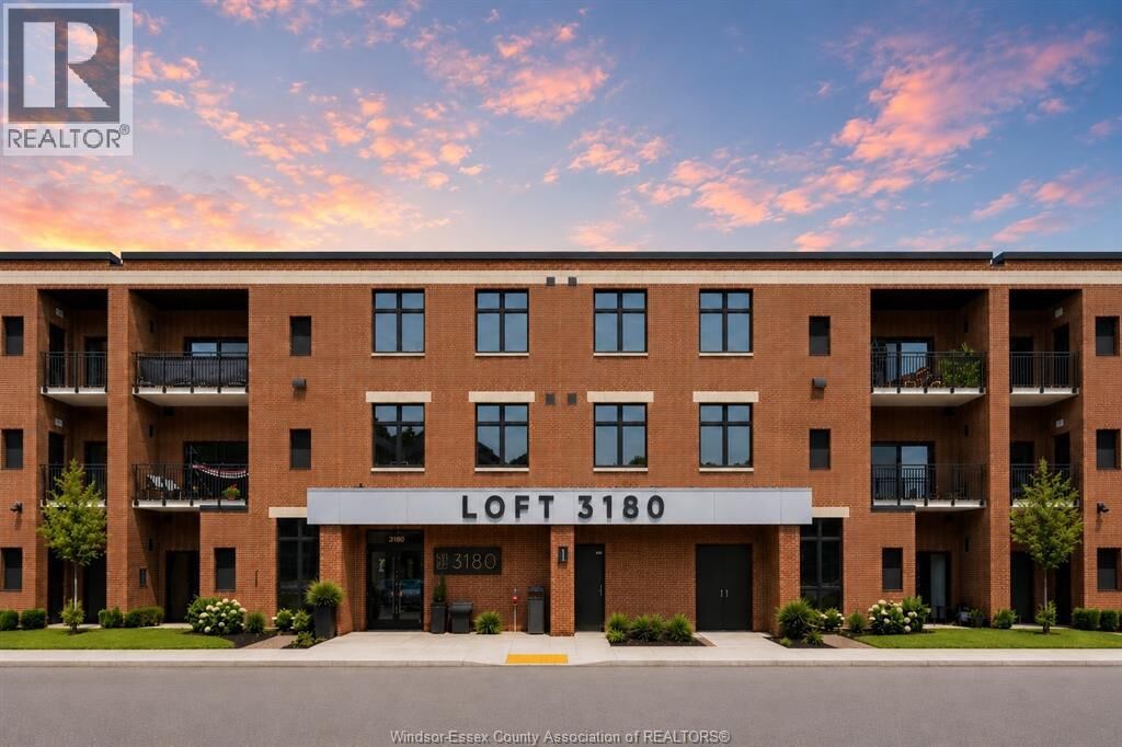 Property Photo:  3180 Meadowbrook Lane 304  ON N8T 0B4 