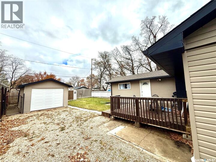 Property Photo: 64 10th Street NE SK S4H 1G7