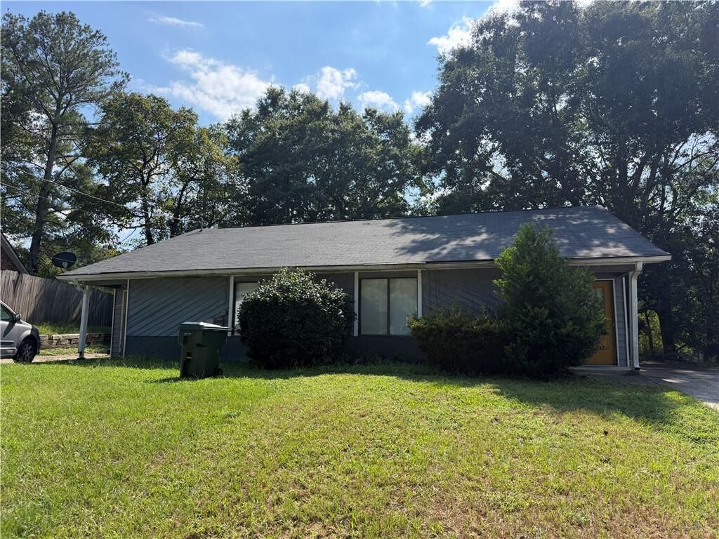 Property Photo:  1156 Pinedale Circle NW  GA 30012 
