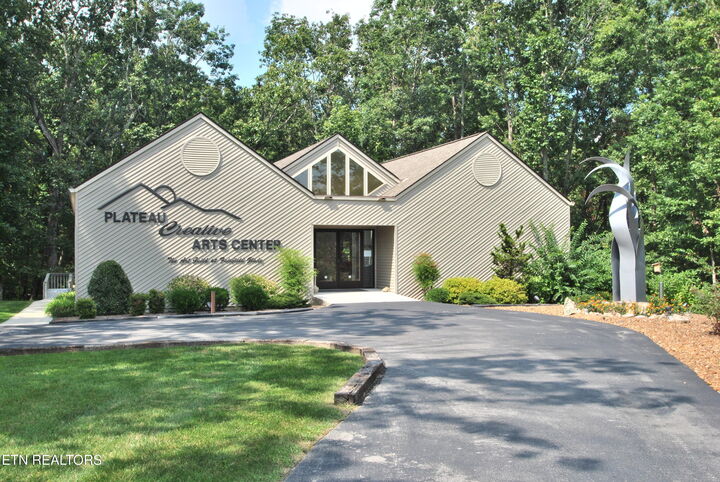 Property Photo:  138 Manchester Rd  TN 38558 