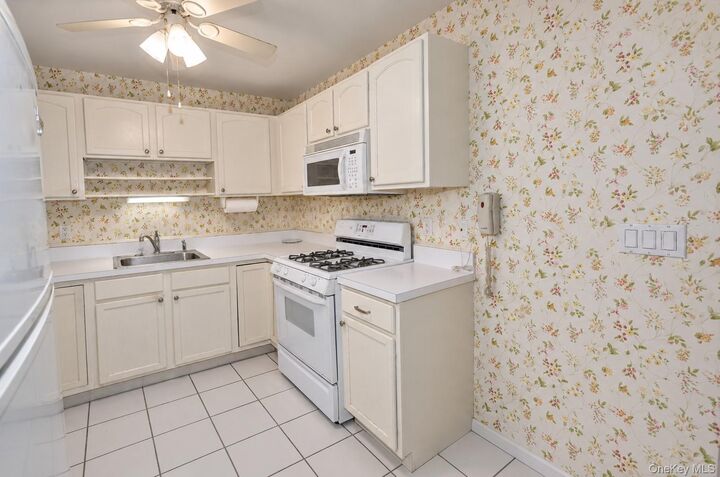 Property Photo:  1149 Savoy Drive  NY 11747 