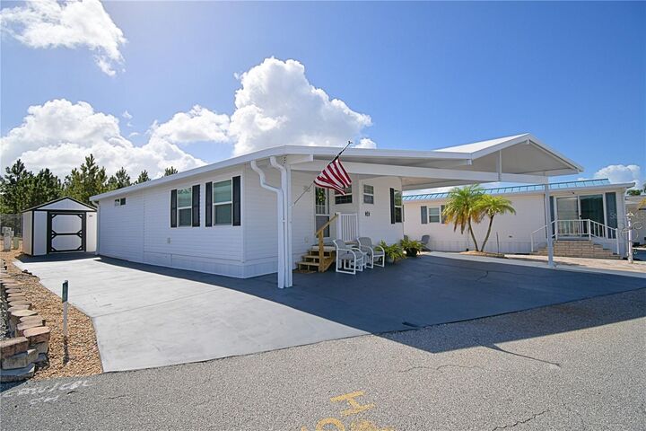 Property Photo: 251 Patterson Road I49 FL 33844