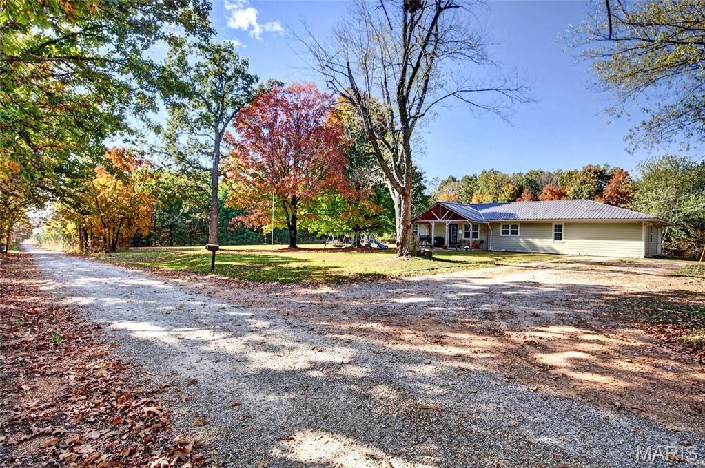 Property Photo: 12367 Maple Drive MO 65632