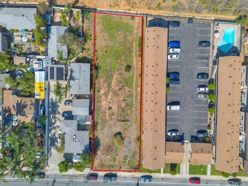 Property Photo:  1424 Oakdale Ave  CA 92021 