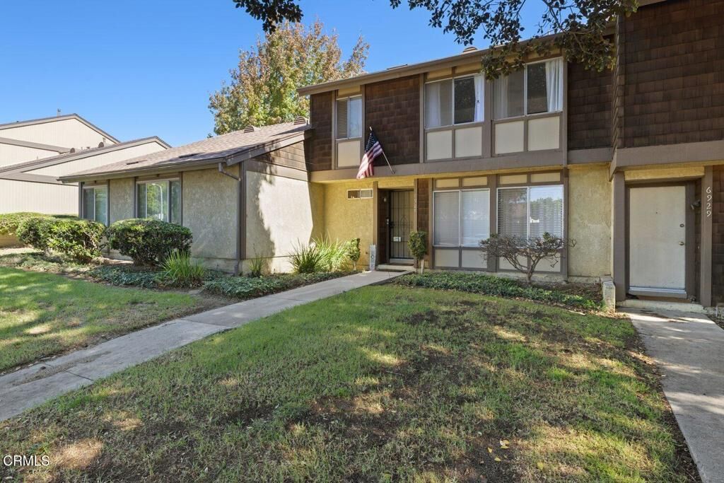 Property Photo:  6927 Gull Court  CA 93003 