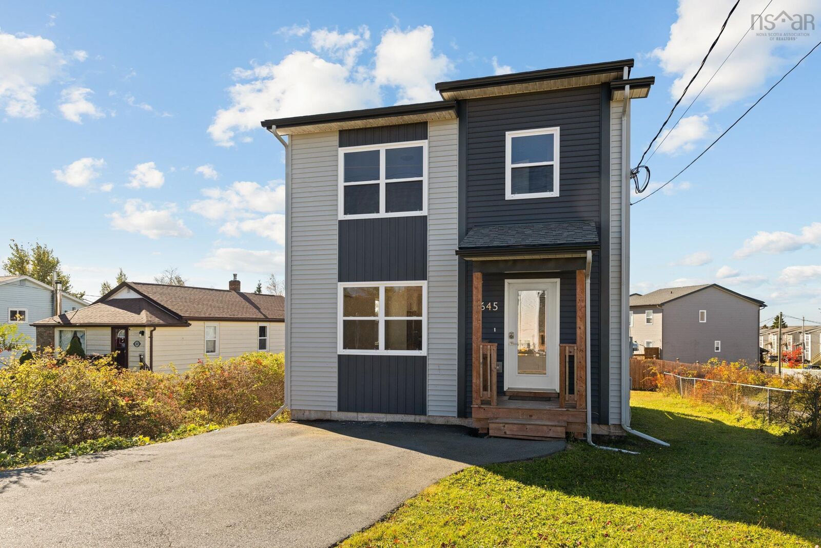 Property Photo:  1645 Caldwell Road, Eastern Passage Ns  NS B3G 0G1 