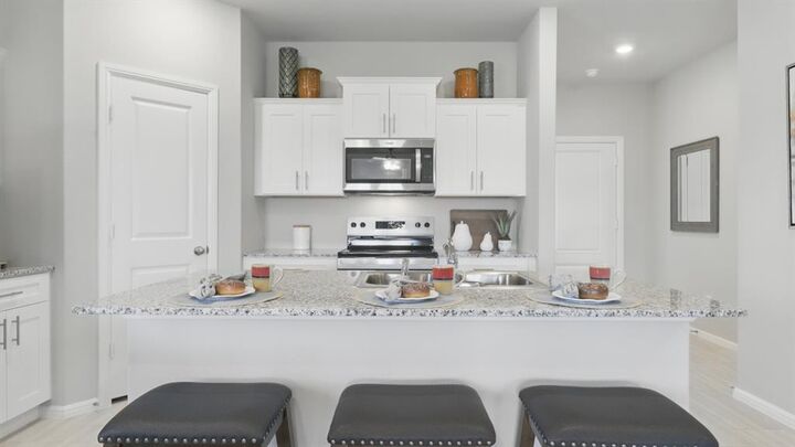 Property Photo: 232 Blanco Drive TX 76020