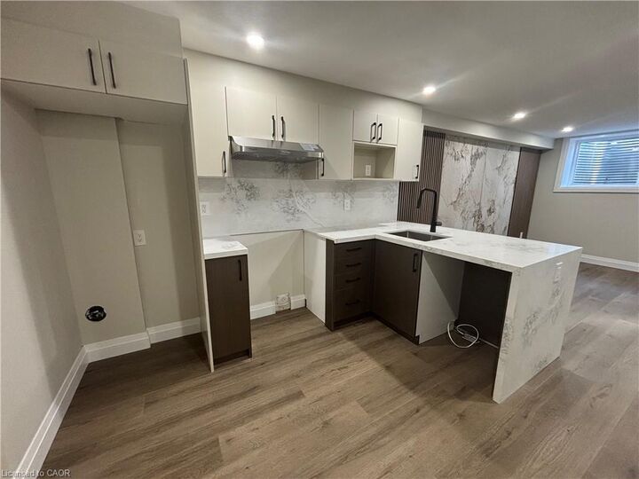 Property Photo:  73 Mary Street 2B  ON N3S 3B3 