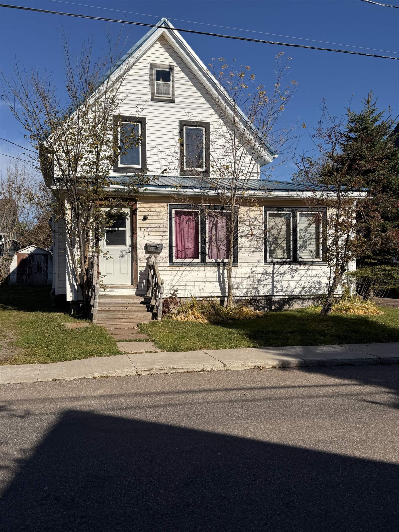 Property Photo:  153 Harvard Street  PE C1N 1R5 