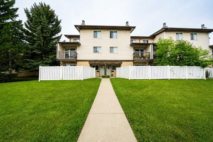 Property Photo:  3745 Fonda Way SE 40  AB T2A 5W7 