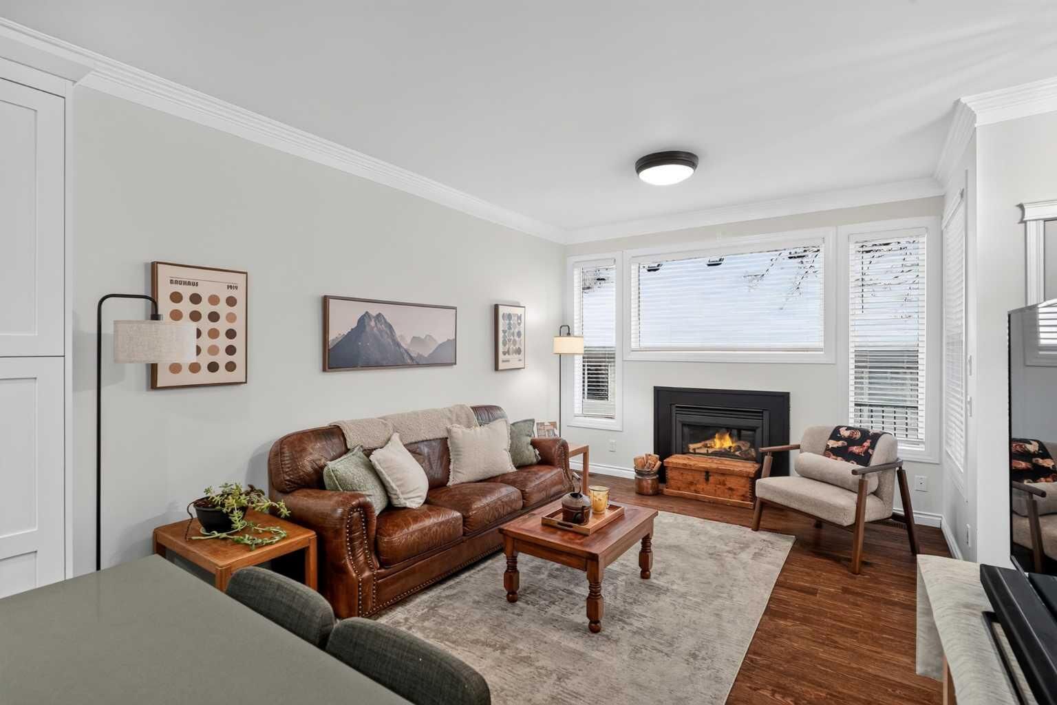 Property Photo: 37 Prestwick Park SE AB T2X 3V3