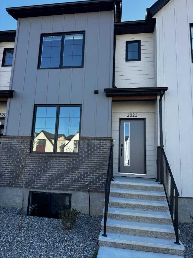 Property Photo:  2823 16 Avenue  AB T1M 1N1 