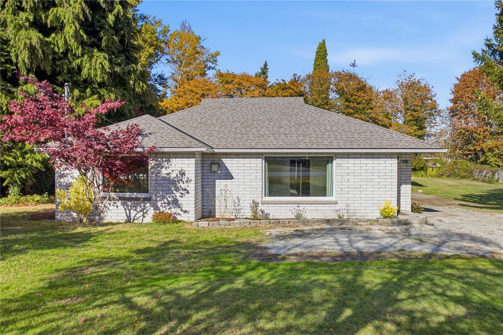 Property Photo:  9921  Taylor Street E  WA 98371 